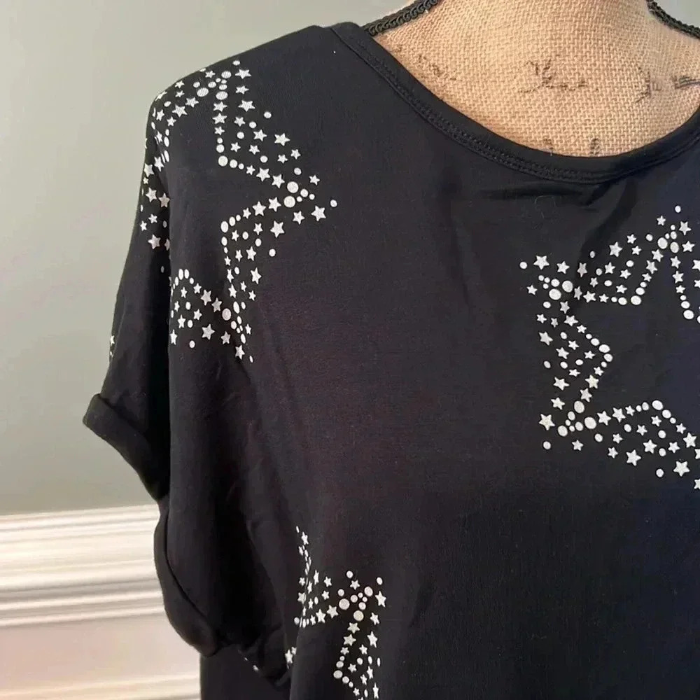 Buffalo David Britton - Black Short Sleeve Star Print Top - Size Large - Picture 7 of 10